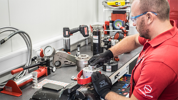波霆代理德國原裝進口液壓扭力扳手,數顯充電,氣動,電動扭矩扳手